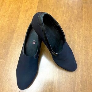 Black pump Monro women’s shoe